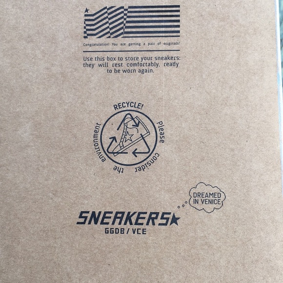 Golden goose goodbye/vee box - Picture 4 of 5